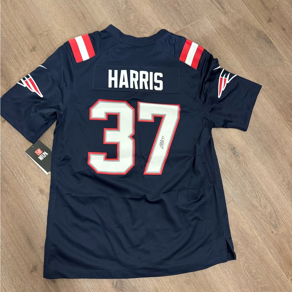 NWT Damien Harris Signed Patriots Jersey